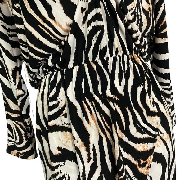 Victoria's Secret Animal Print Dress, size small, faux wrap skirt, poly/elastane - Picture 11 of 16